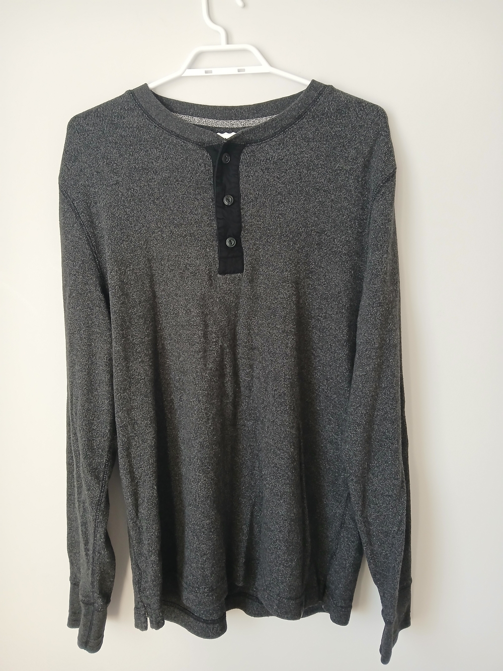 Roots Men's Size Large Charcoal Henley Long-Sleeve Shirt Waffle Knit Texture